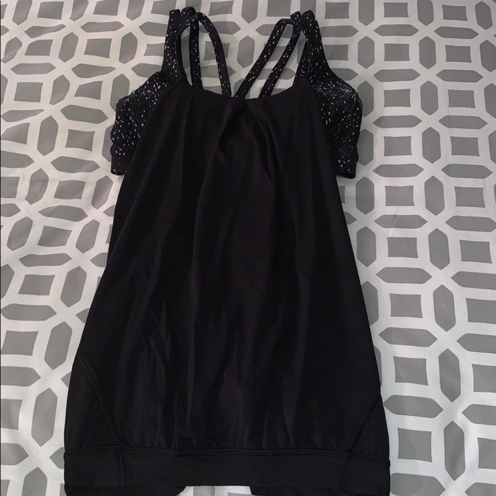 Lululemon tank with built in bra